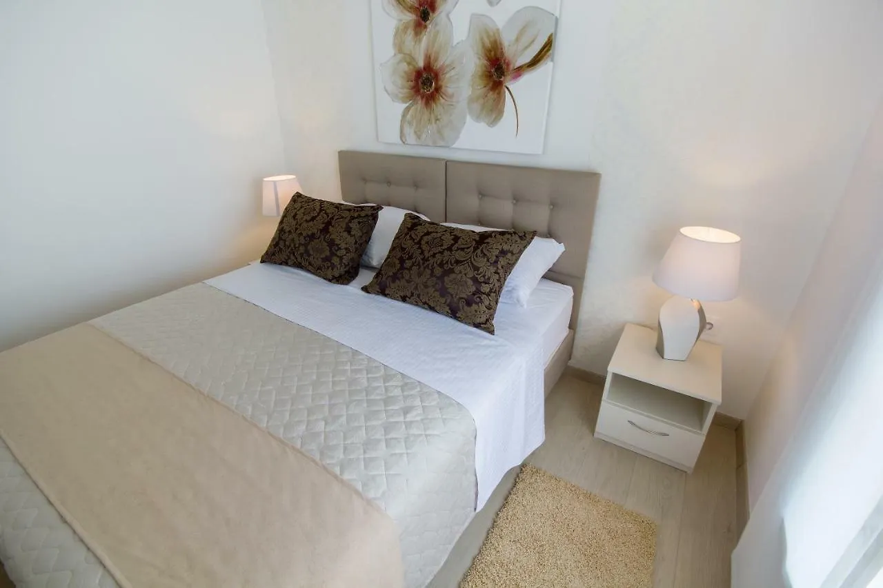 Deluxe Apartment Perla Pula